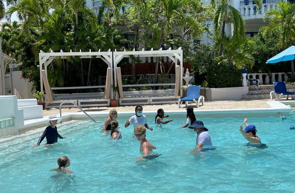 Franklyn D Resort & Spa All Inclusive Ранэвей-Бей Экстерьер фото