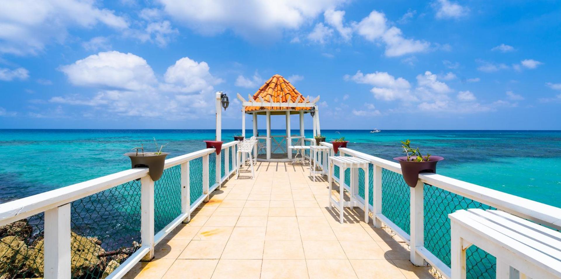 Franklyn D Resort & Spa All Inclusive Ранэвей-Бей Экстерьер фото