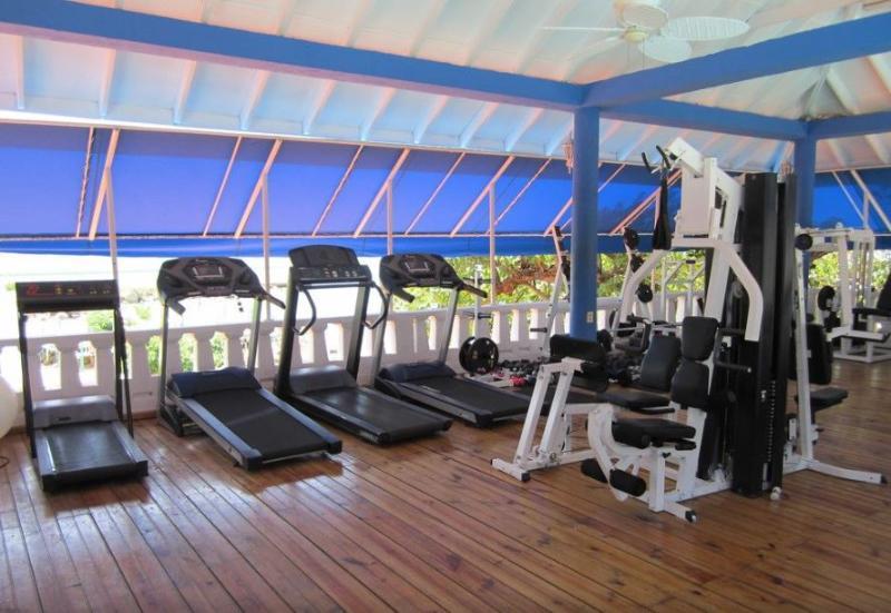 Franklyn D Resort & Spa All Inclusive Ранэвей-Бей Экстерьер фото